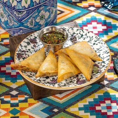 Самоса баранина-тархун в ЁRZOON по цене 420 ₽