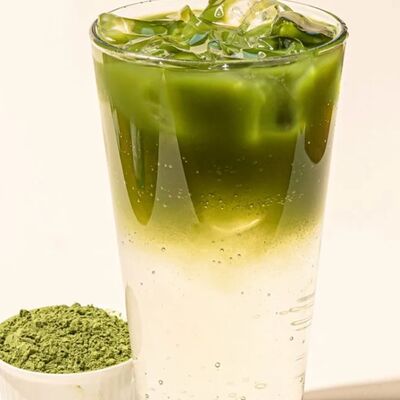 Матча-тоникв Coffee and Parfait Bar по цене 2100 ₸