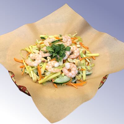 Салат Манго с креветками в Фудмолл Кузня по цене 549 ₽