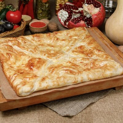 Слоенный пирог с сыром в Шашлычный дворик по цене 390 ₽