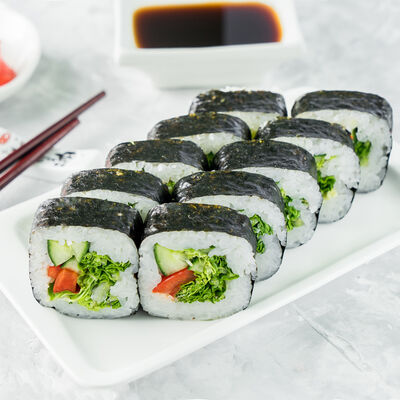 Ролл Ясай маки в Суши - маркет по цене 110 ₽