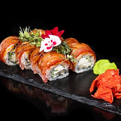 Ролл Магуро с грушей в Grill Park FIBONA4I по цене 720 ₽