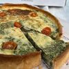 Пирог со шпинатом и сыром фета L в Твой Бранч по цене 46