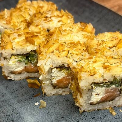 Бонито в Sashimi по цене 400 ₽