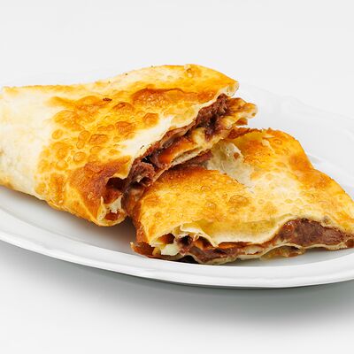 Якмыш с рваной говядиной в УРМАН кафе по цене 375 ₽