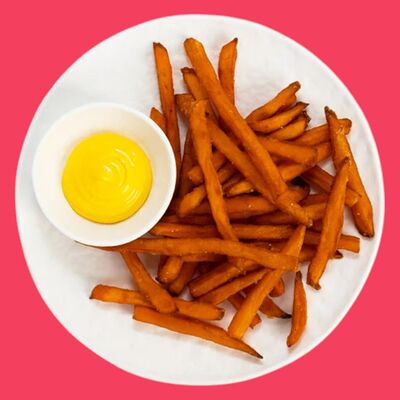 Батат фри с соусом сладкий чилив Ramen bar xChina new boys по цене 550 ₽