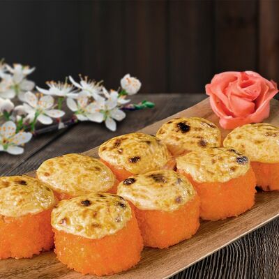 Запеченный ролл Окинава в Вкусные Суши Premium по цене 599