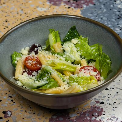 Теплый итальянский салат в Pink milk x Lift по цене 690 ₽