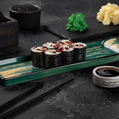 Мини-ролл с угрем унаги в Маэстро Kaiseki Ryori по цене 490 ₽