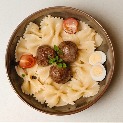 Тефтели с картофельное пюре или макаронами в Ангария по цене 497 ₽