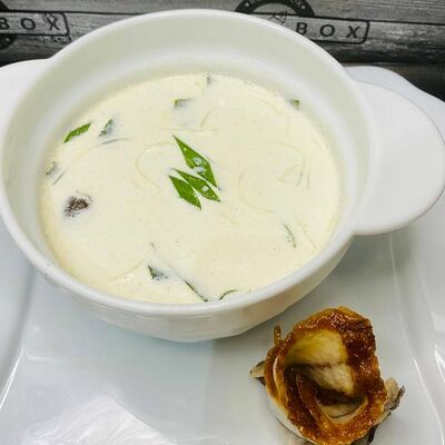 Суп Сливочный с угрем в SUSHIBOX по цене 259