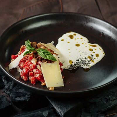 Тартар из говядины в Потроха по цене 429