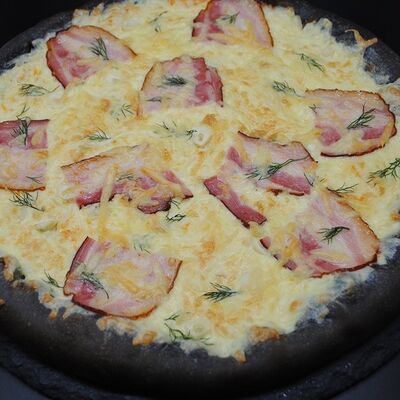 Пицца Карбонара в Big Rolls по цене 760 ₽