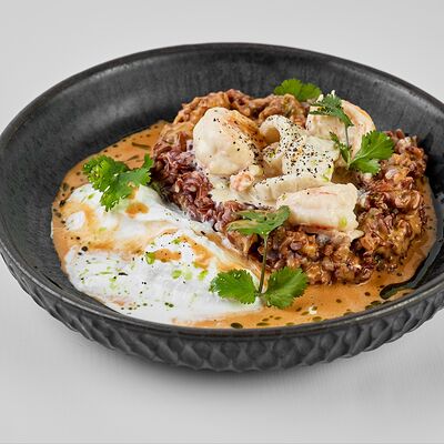 Красный рис с морепродуктами в Barista&Povarista по цене 950 ₽