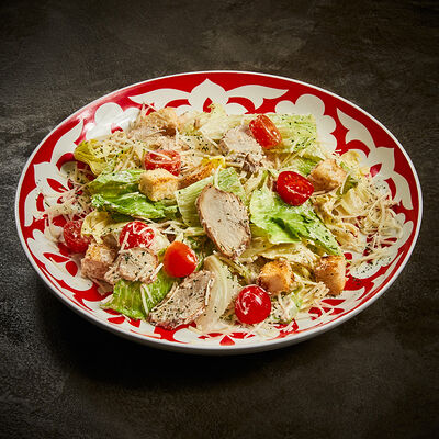 Цезарь с курицей в Гранат по цене 1560 ₽