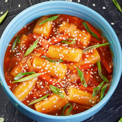 Токпокки с овощами в Kuksu №1 по цене 609 ₽