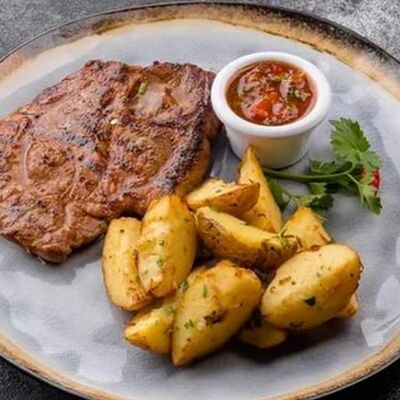 Стейк из свиной шеив Scandy park по цене 790 ₽