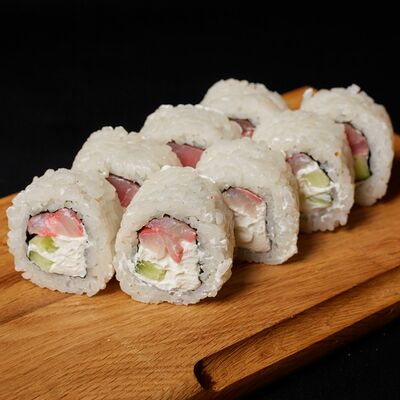 Круглый с маринованным окунем в Роллы по себестоимости по цене 365 ₽