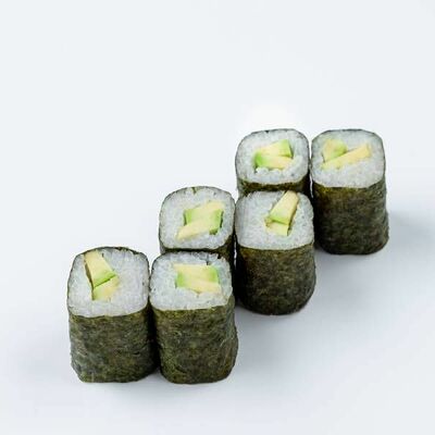 Маки ролл с авокадо в Рыбамясо по цене 125 ₽