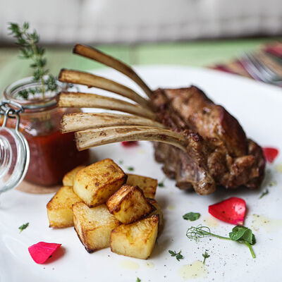 Ягненок на кости в Christian по цене 4440 ₽