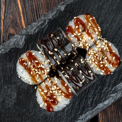 Маки с угрем в Суши Гурмэ по цене 420 ₽