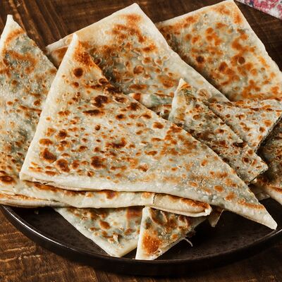 Лепешка с картофелем и сыром в TATEV по цене 450 ₽