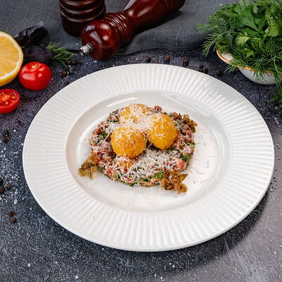 Тартар из говядины в КРЫША по цене 980 ₽