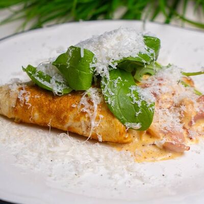 Омлет с соусом карбонара в Итальянцы по цене 570 ₽