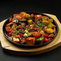 Сковородка с курицей в Pinta Haus