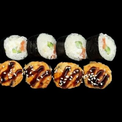 Запеченный ролл с лососем в Суши Панда по цене 619 ₽