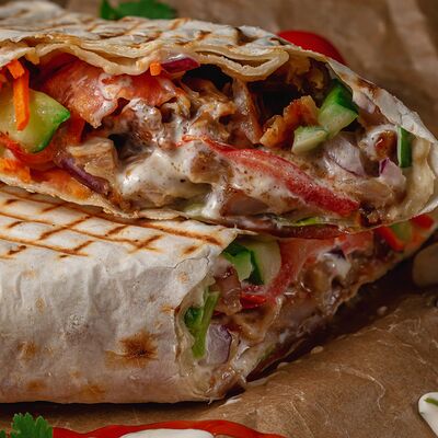 Шаурма Микс в Шурум Бурум по цене 350 ₽