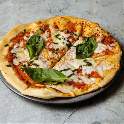 Пицца Маргарита в Moloko по цене 680