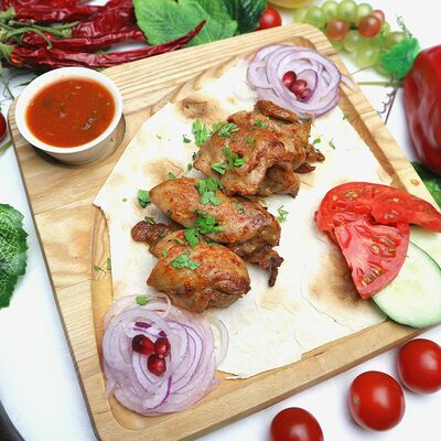 Шашлык из куриного бедра в Вечная пятница по цене 505