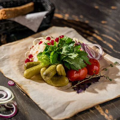 Закуска под водочку от госпожи Людмилки в Oзеро гриль по цене 350 ₽