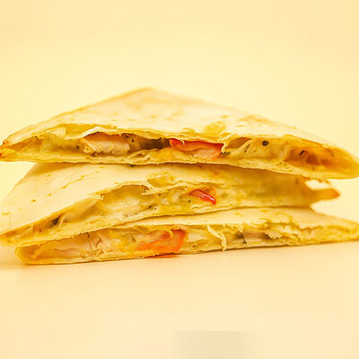 Кесадия Песто-Базилик в Apizza по цене 329 ₽