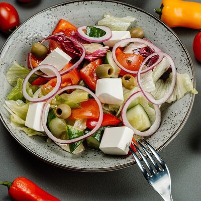 Греческий в Инжир по цене 450 ₽