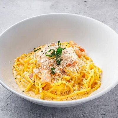 Тальолини Карбонара со сливками в Osteria Mario по цене 900 ₽