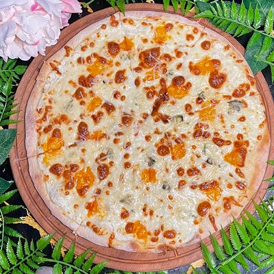 Четыре сыра в Фараон Рестобар по цене 750 ₽