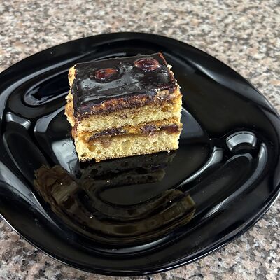 Торт Сникерсв Каракилис по цене 349 ₽