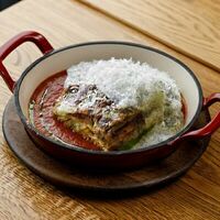 Лазанья с муссом пармезан в Pasta Salsa Osteria