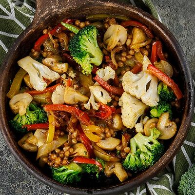 Пряные овощи с грибами в Двор Помидор по цене 390