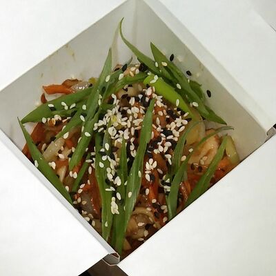 Удон с морепродуктами в Суши Мань по цене 470 ₽