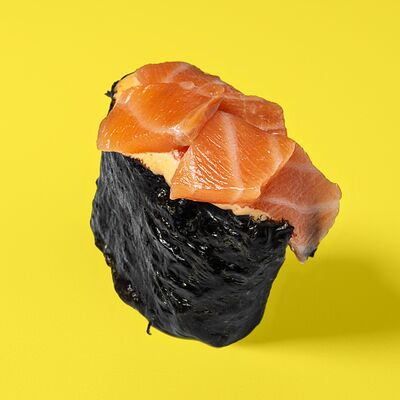 Спайси-лосось в Про 100 суши по цене 275 ₽