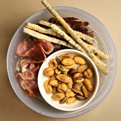 Мясная закуска с орехами в паприке в Особняк по цене 740 ₽