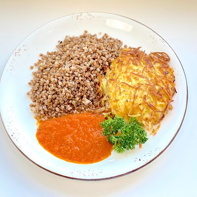 Курица по-белорусски без гарнира в Home Kitchen по цене 1880 ₸