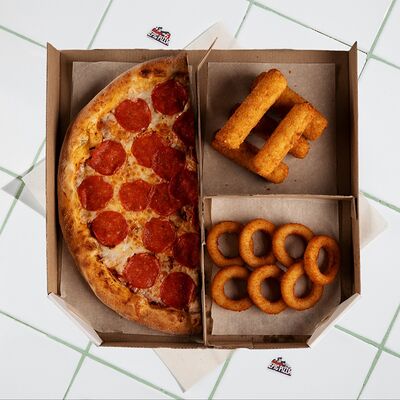 Комбо Эгоистка в Epic Pizza по цене 1120 ₽