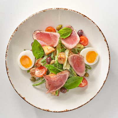 Салат с тунцом Ницца в iL Патио по цене 29 р.