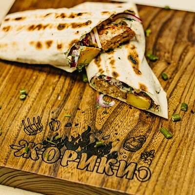 Люля со свининой в лаваше в Жорики кухня на углях по цене 500 ₽