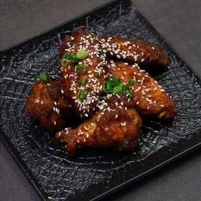 Крылья по-корейски в Pho Tom по цене 490 ₽