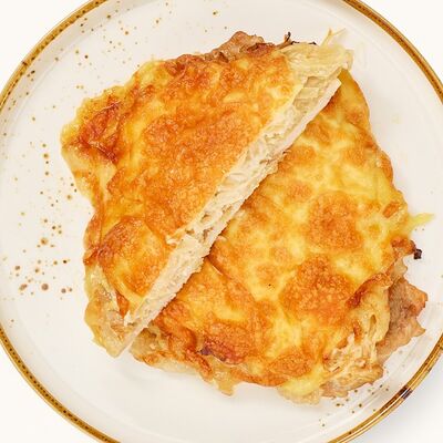 Свинина с луком под сыром в Сделано сегодня по цене 558 ₽